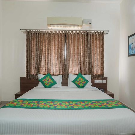 Treebo Pappilon Palace - Pvs Circle Mangalore Buitenkant foto